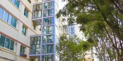 破解老旧小区电梯加装难题,居民即将告别“爬楼”时代。 破解老旧小区电梯加装难题,居民即将告别“爬楼”时代。