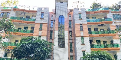 广州白云堡堡轩径69、70号加装电梯项目圆满落成并移交使用